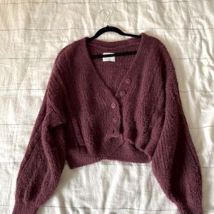 Women’s Abercrombie and Fitch Cropped Cardigan Size M